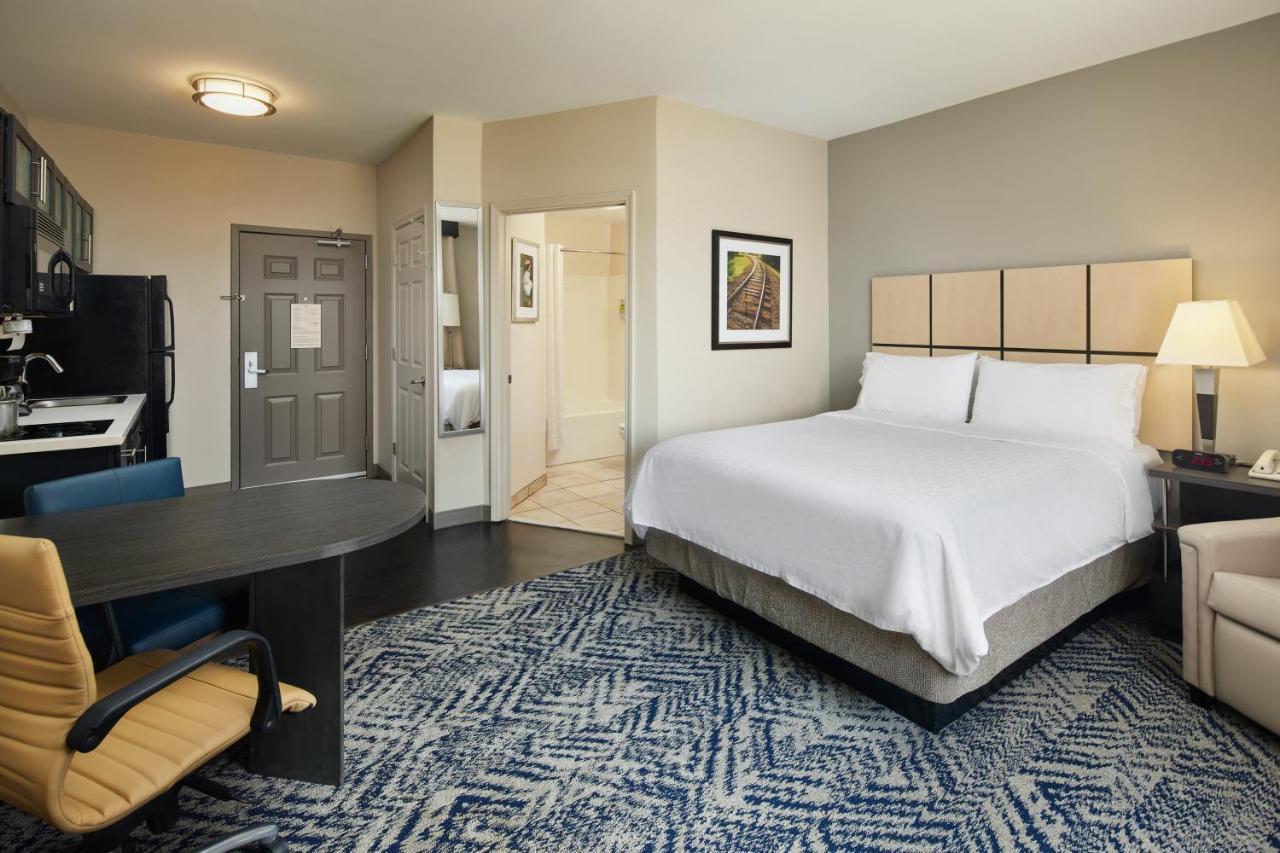 Candlewood Suites Charleston-Northwoods By Ihg Норт Чарлстън Екстериор снимка