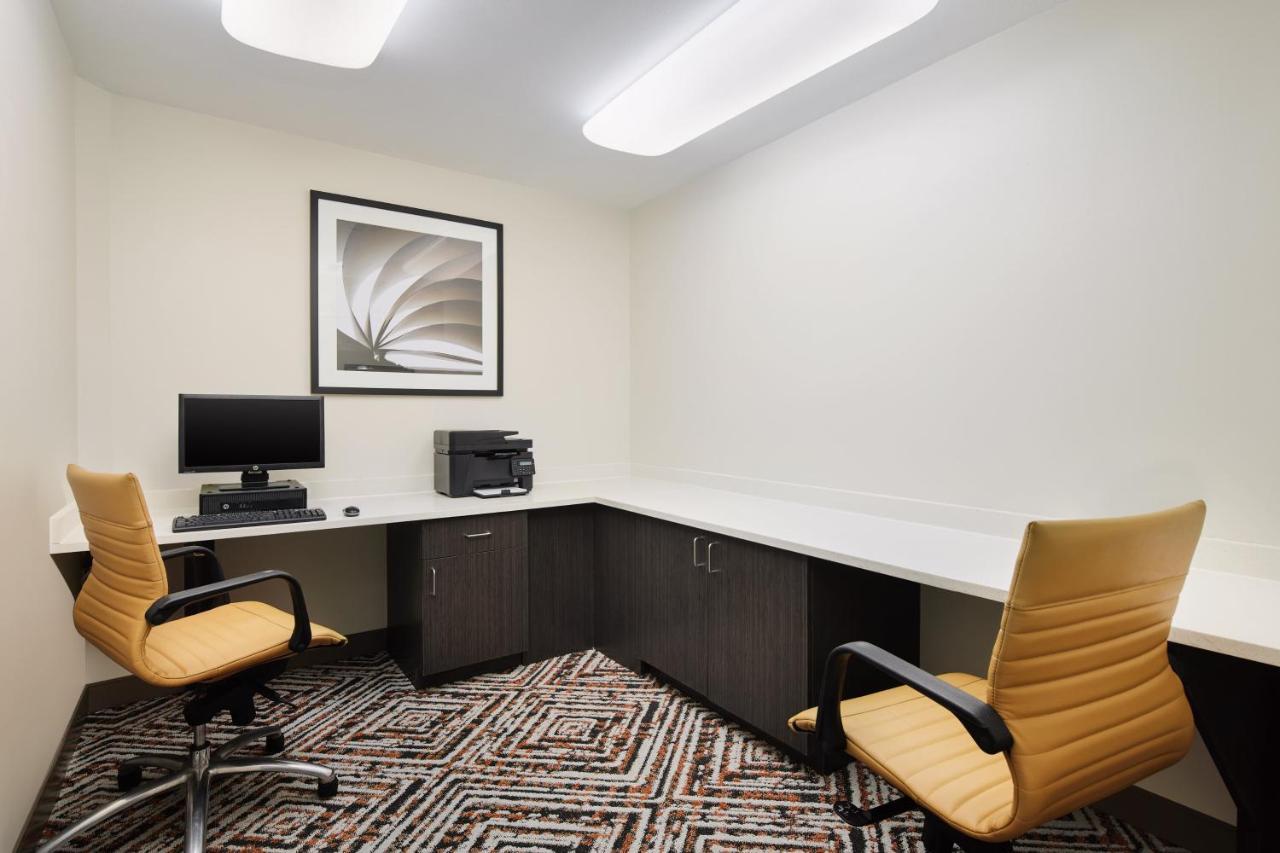 Candlewood Suites Charleston-Northwoods By Ihg Норт Чарлстън Екстериор снимка