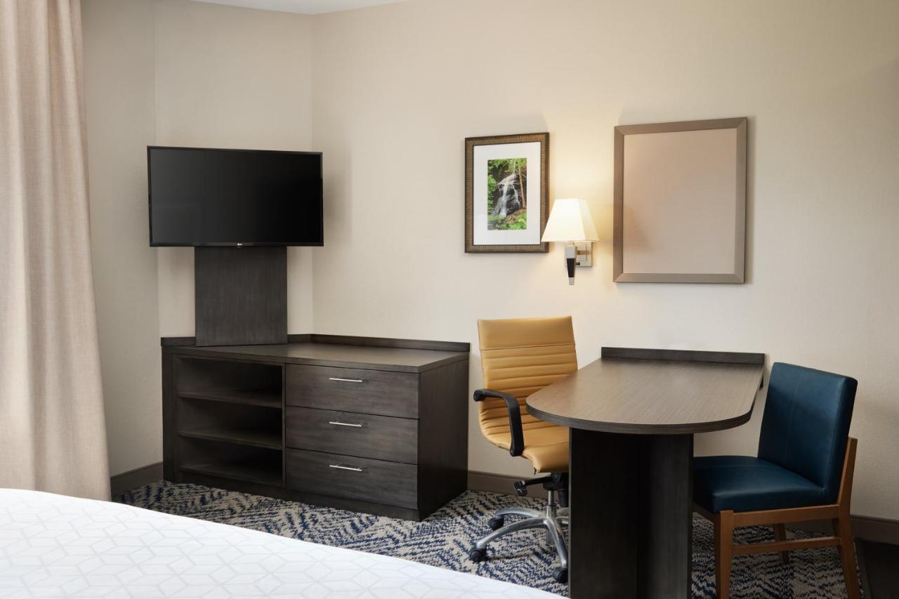 Candlewood Suites Charleston-Northwoods By Ihg Норт Чарлстън Екстериор снимка