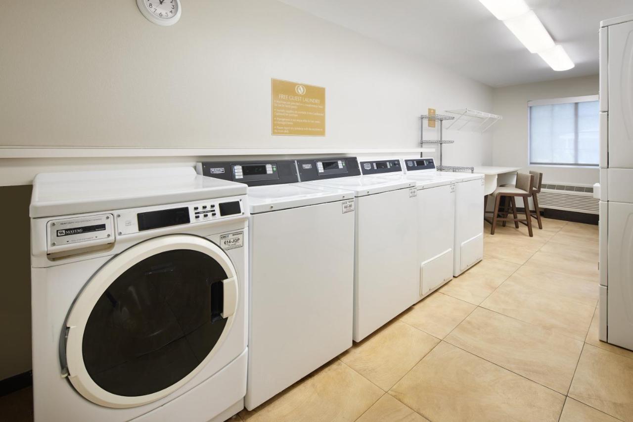 Candlewood Suites Charleston-Northwoods By Ihg Норт Чарлстън Екстериор снимка