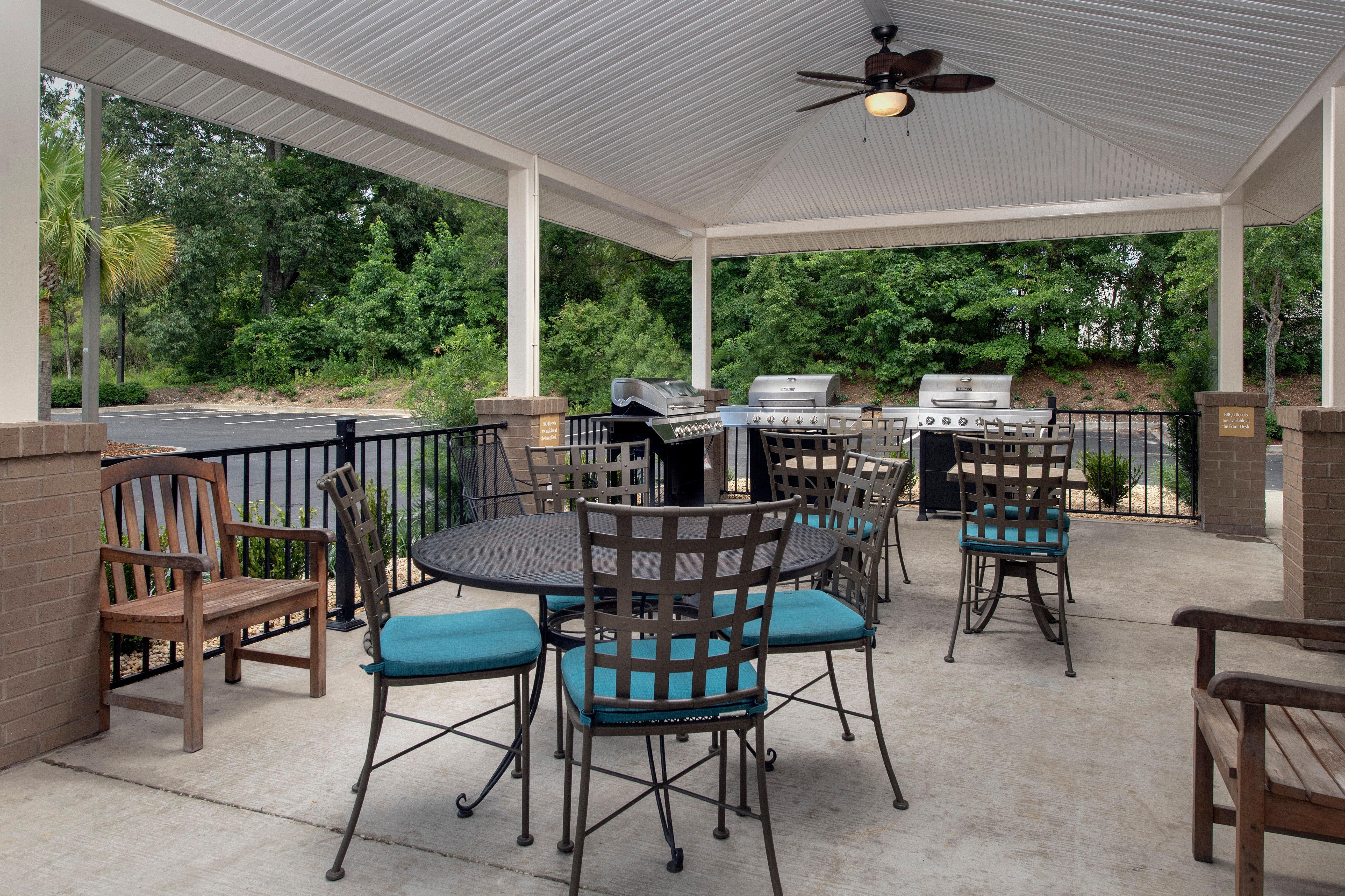 Candlewood Suites Charleston-Northwoods By Ihg Норт Чарлстън Екстериор снимка
