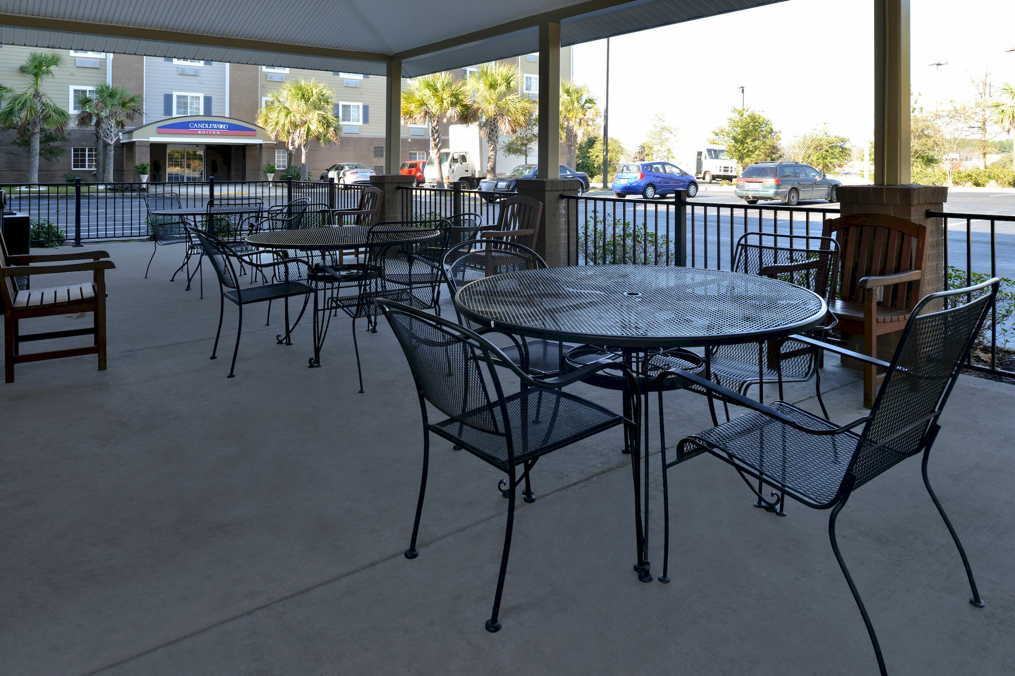 Candlewood Suites Charleston-Northwoods By Ihg Норт Чарлстън Екстериор снимка